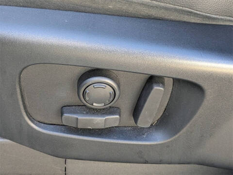 2019 Land Rover Discovery SE