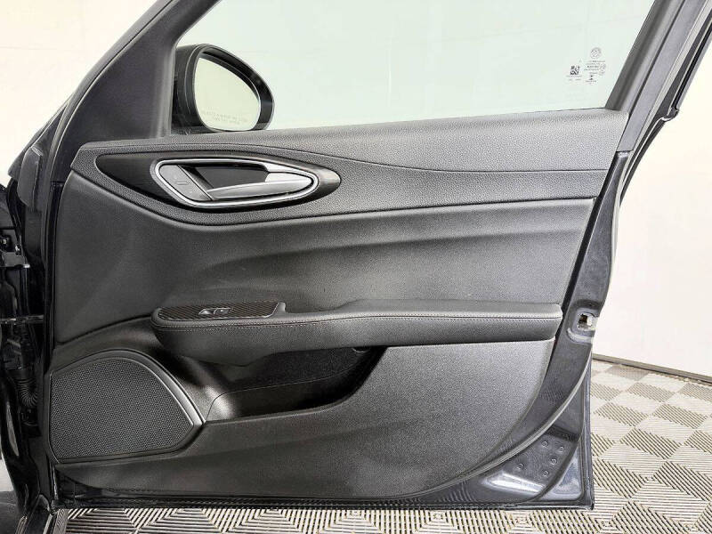 2017 Alfa Romeo Giulia