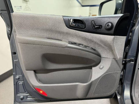 2007 Hyundai Entourage SE