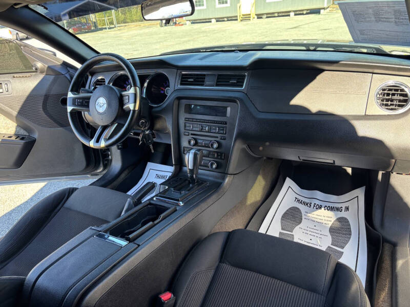 2013 Ford Mustang V6