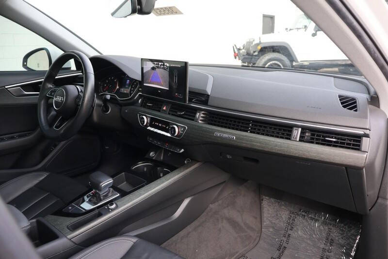 2021 Audi A4 quattro Premium 40 TFSI