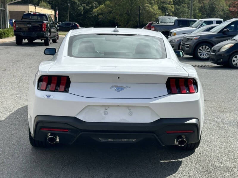 2025 Ford Mustang EcoBoost