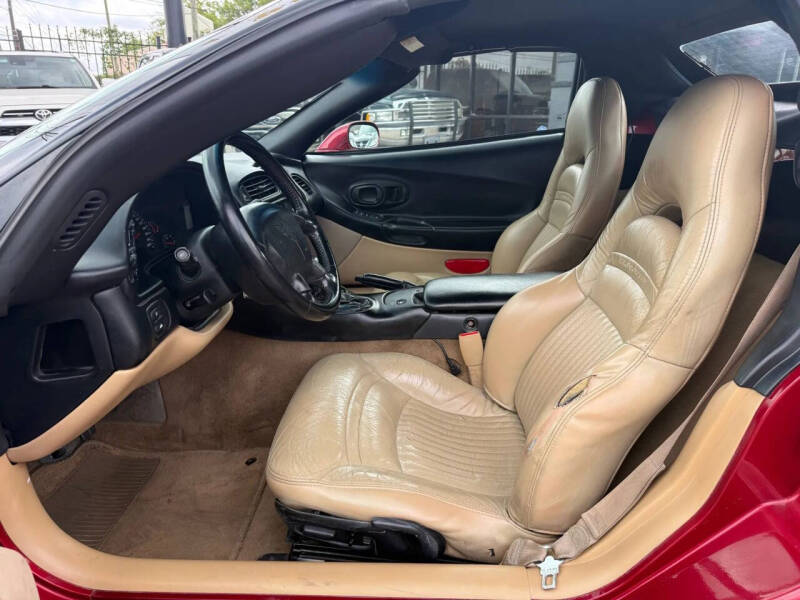 2004 Chevrolet Corvette