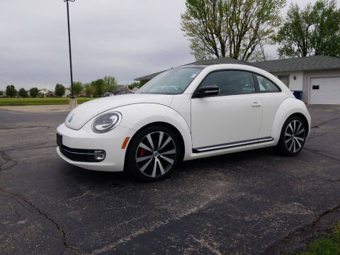 2012 Volkswagen Beetle for sale at CALDERONE CAR & TRUCK in Whiteland IN