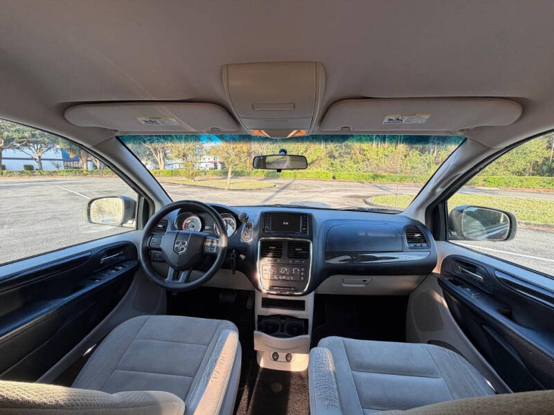 2017 Dodge Grand Caravan SE