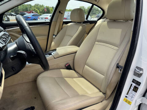 2014 BMW 5 Series 528i