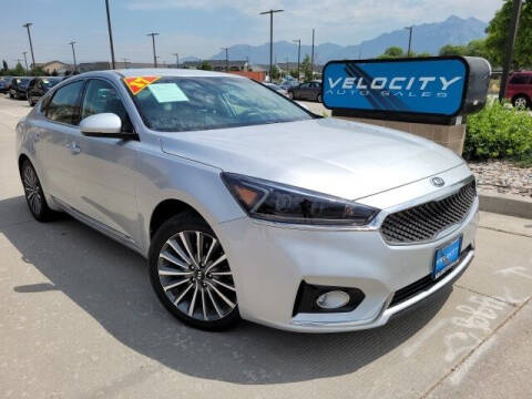 2017 Kia Cadenza