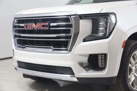 2022 GMC Yukon SLT
