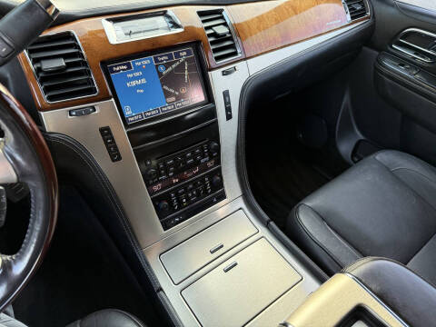 2012 Cadillac Escalade Hybrid Platinum Hybrid