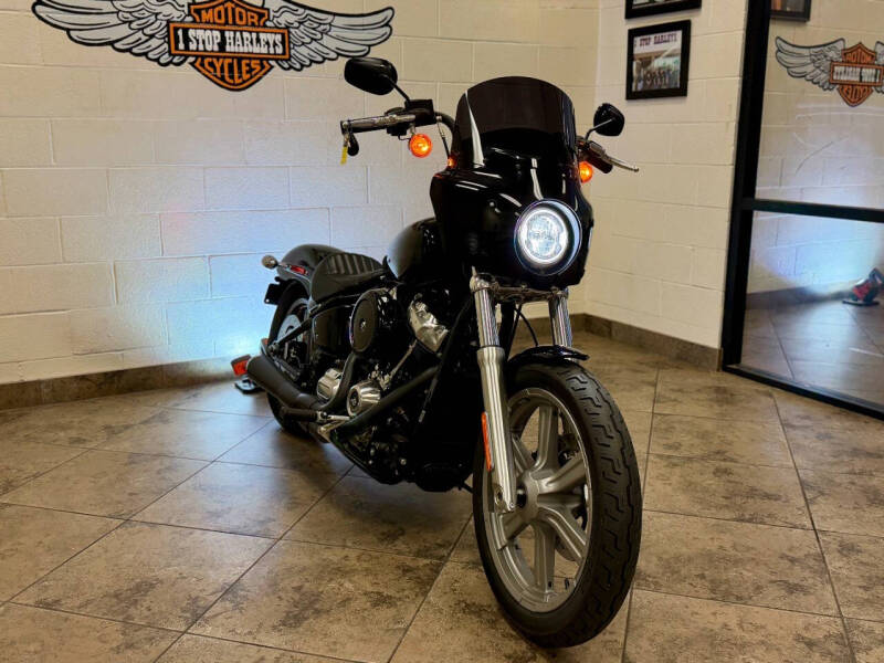 2022 Harley Davidson Softail Standard
