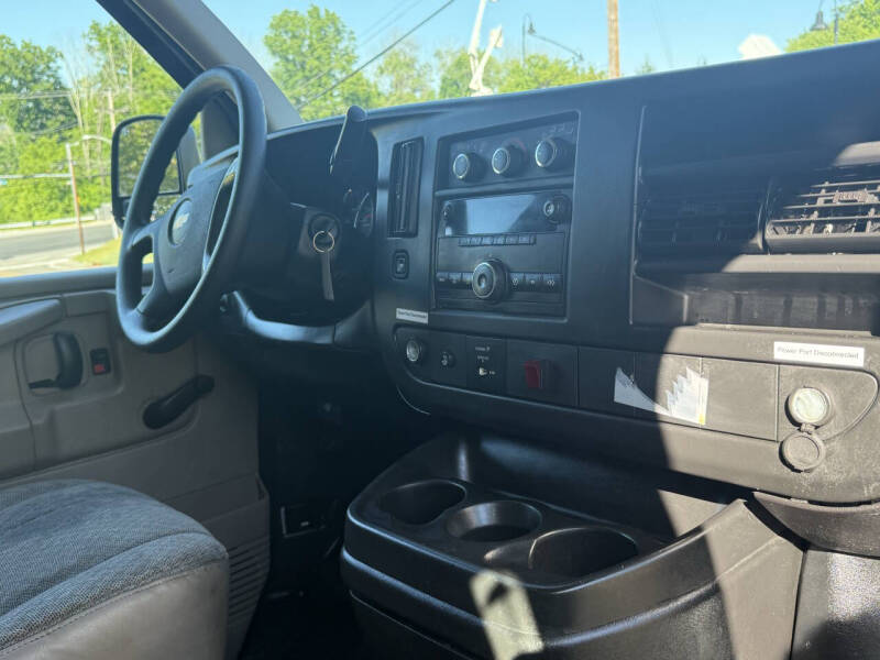 2011 Chevrolet Express 2500