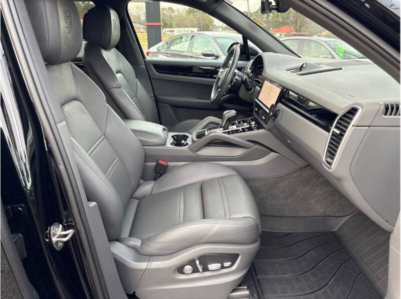 2021 Porsche Cayenne