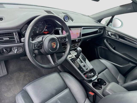 2023 Porsche Macan
