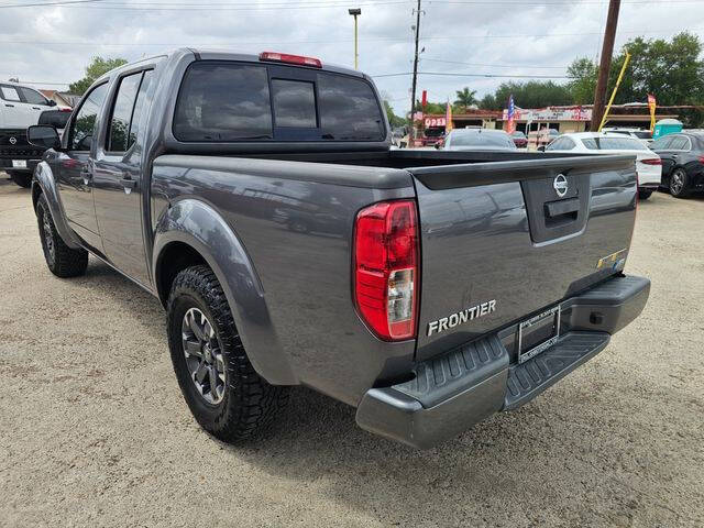 2019 Nissan Frontier Desert Runner