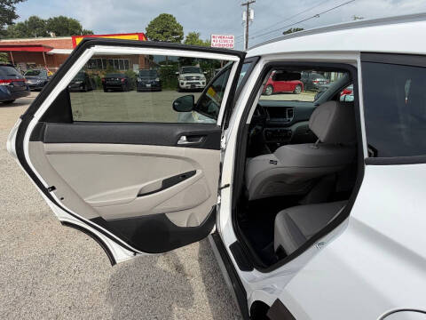 2018 Hyundai Tucson SE