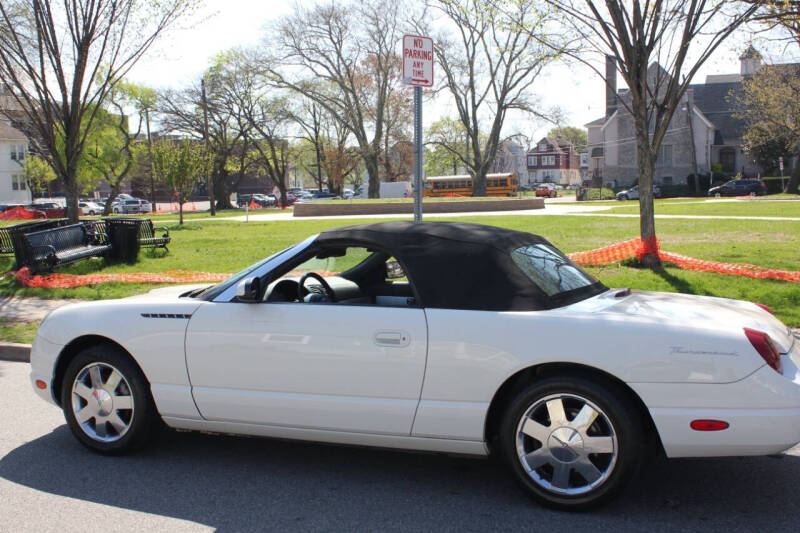 2002 Ford Thunderbird Deluxe