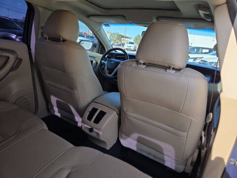 2019 Ford Taurus SEL