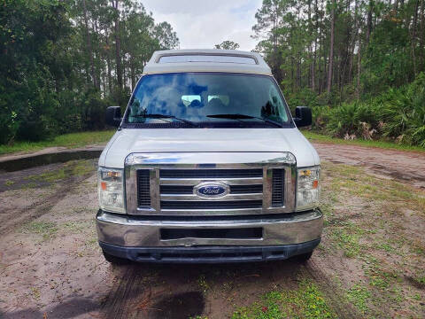 2009 Ford E-Series E-250 SD