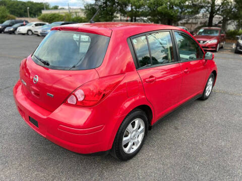 2012 Nissan Versa 1.8 S