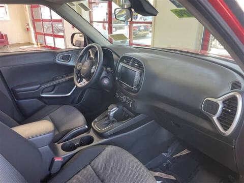 2023 Kia Soul LX