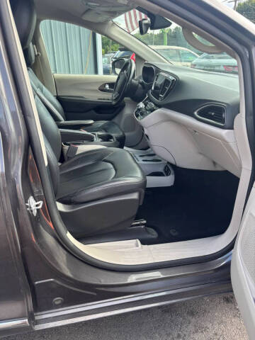 2017 Chrysler Pacifica