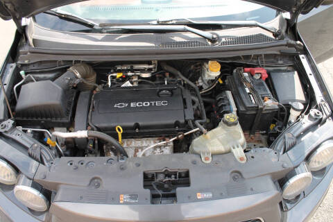 2013 Chevrolet Sonic LT Manual