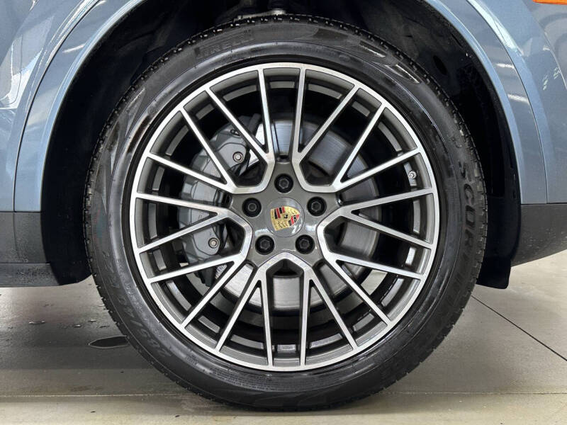 2019 Porsche Cayenne S