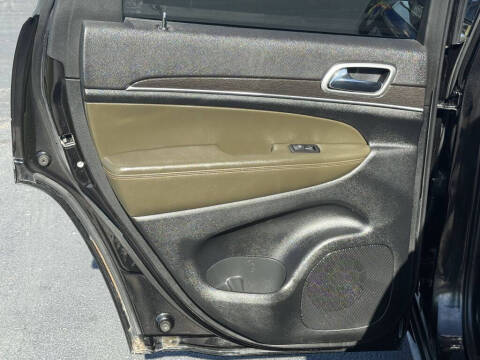 2011 Jeep Grand Cherokee Laredo