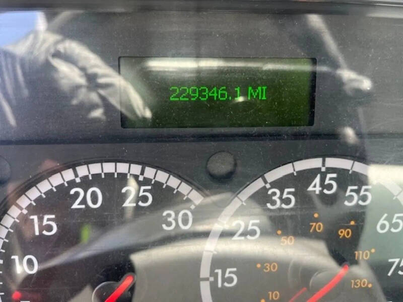 2018 Freightliner M2 106
