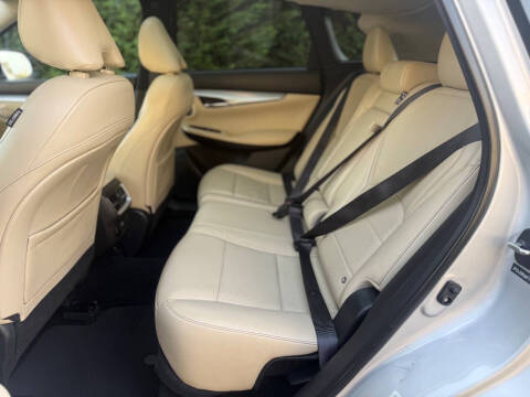 2019 Infiniti QX50 Essential