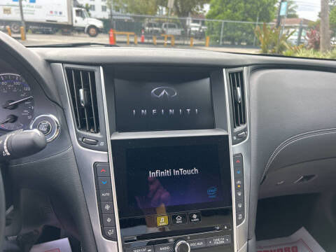 2017 Infiniti Q60 3.0T Premium