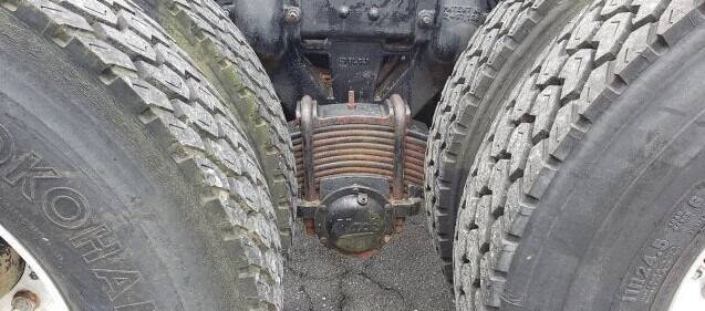 1954 Mack LTL