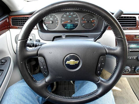 2011 Chevrolet Impala LS