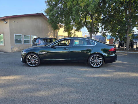 2022 Jaguar XF P250 SE