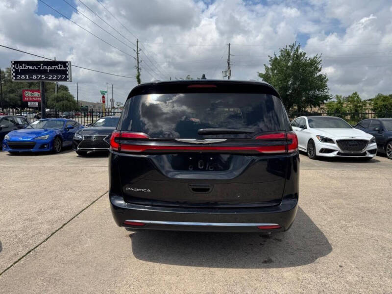 2021 Chrysler Pacifica Touring L