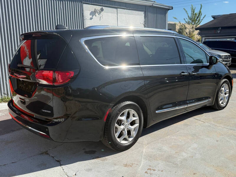 2020 Chrysler Pacifica Limited