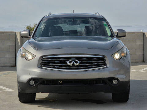 2011 Infiniti FX35