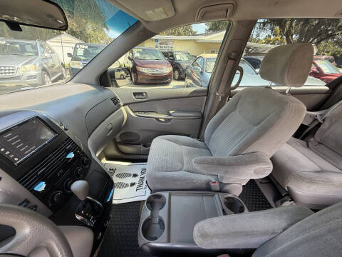 2007 Toyota Sienna CE 7-Passenger
