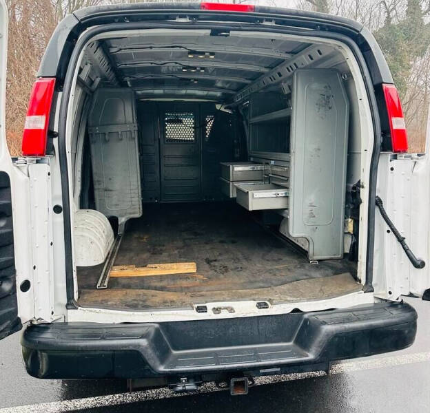 2018 GMC Savana 3500