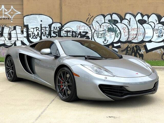 2012 McLaren MP4-12C