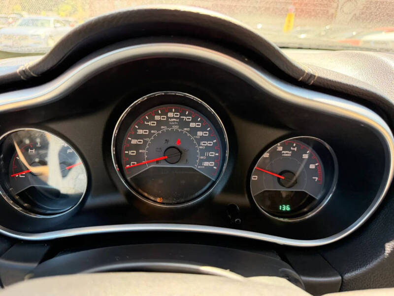 2013 Dodge Avenger SE