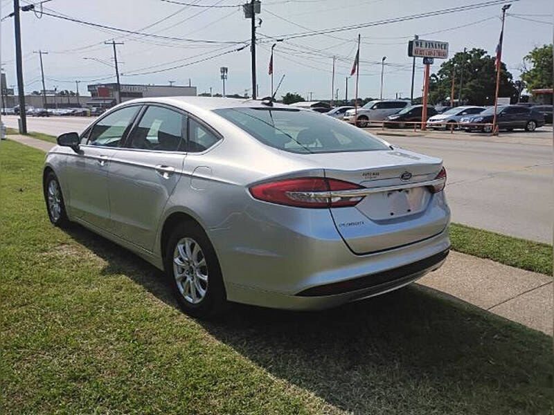 2017 Ford Fusion S