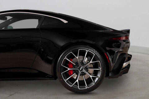 2025 Aston Martin Vantage