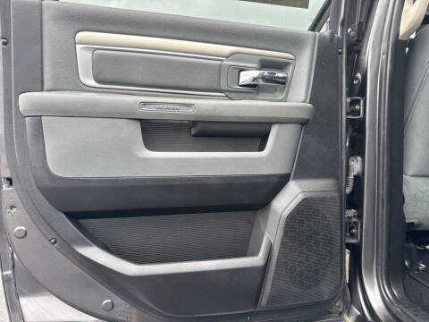 2015 RAM 1500 Big Horn