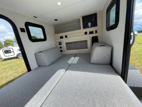 2026 Skinny Guy Campers 10 LT