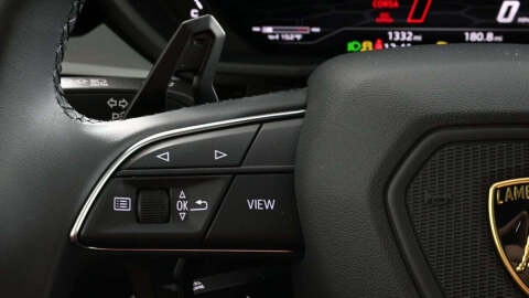 2022 Lamborghini Urus