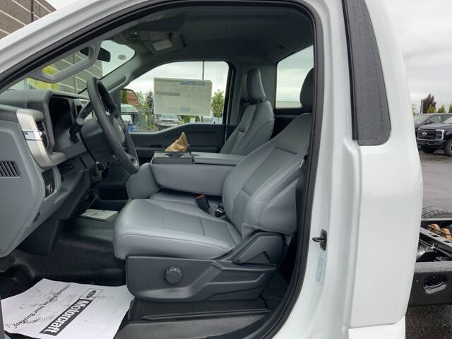 2025 Ford F-350 Super Duty XL