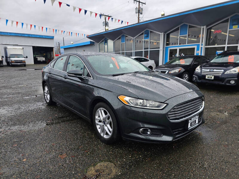 2015 Ford Fusion SE