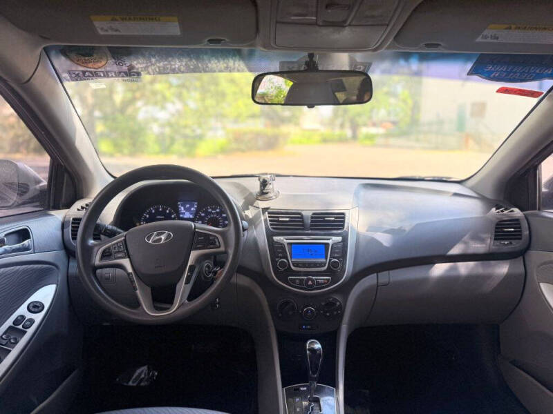 2014 Hyundai Accent GLS