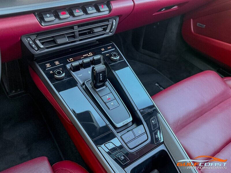 2020 Porsche 911 Carrera S